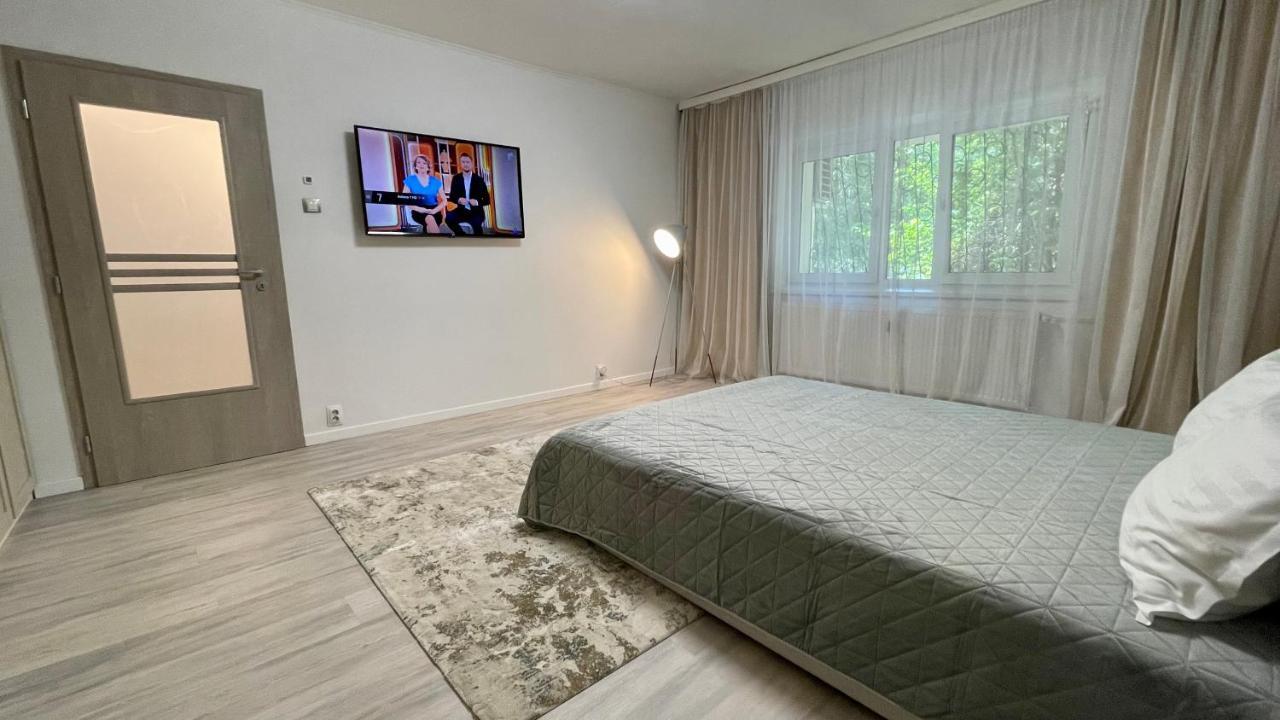 Start Apartments 1 Bukarest Kültér fotó